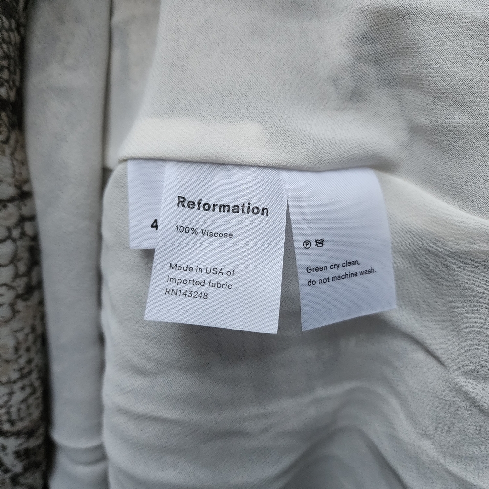 Reformation Python Snake Print Venezia Vneck Midi… - image 7